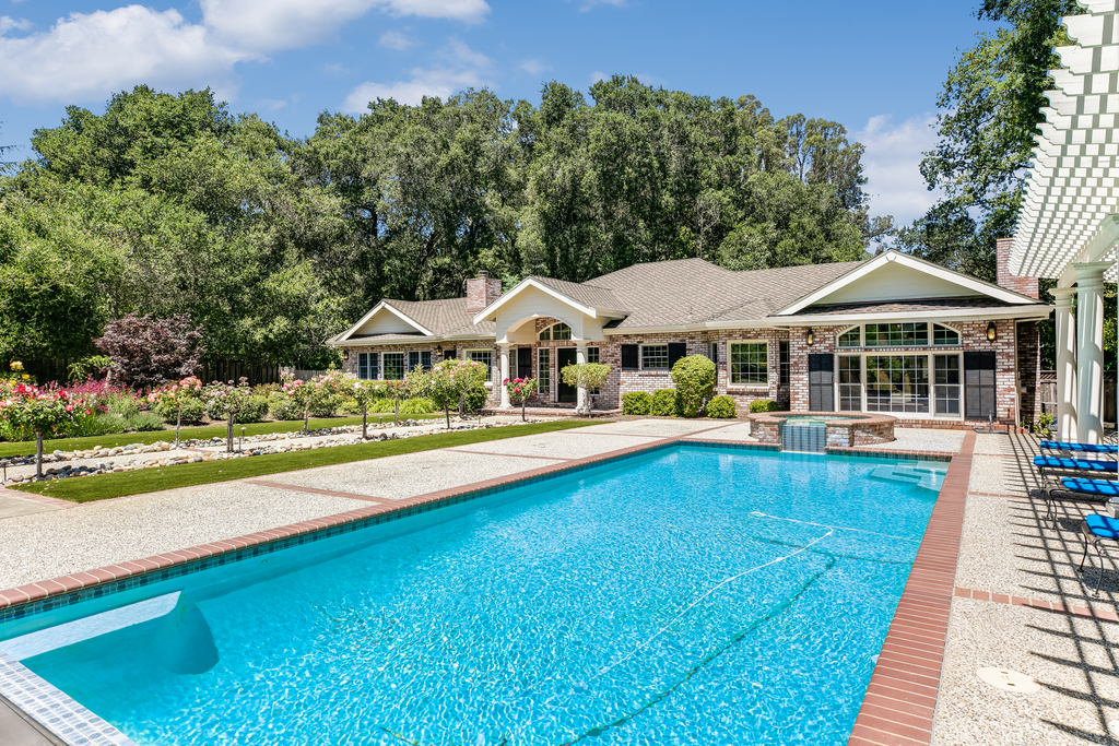 Kenn Callahan Real Estate Broker